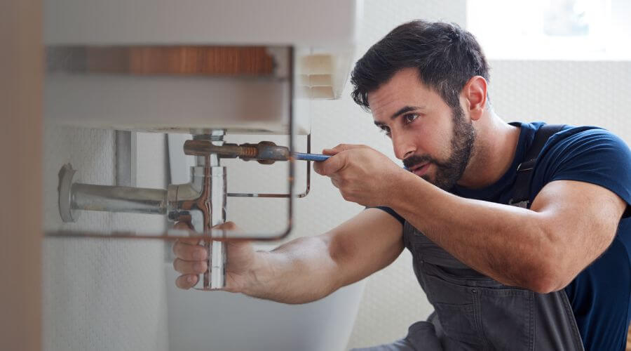 Professional water heater installation services in Columbus Junction, IA